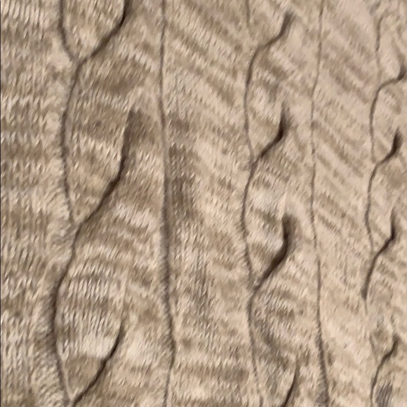 Express sweater - Picture 3 of 3